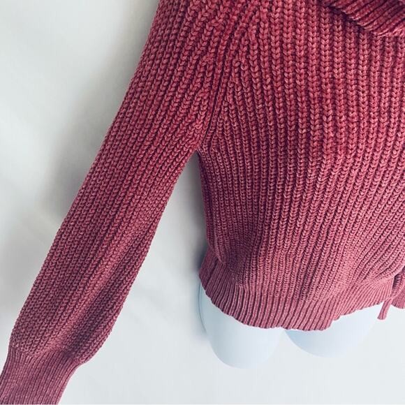 Blush & Bloom Chenille Cowl Neck Sweater Size Small - Picture 4 of 9